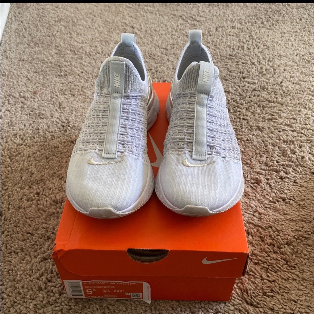 Womens Nike react phantom fk 2 prm